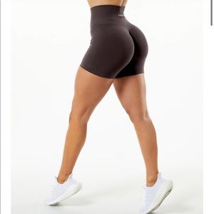 Alphalete amplify shorts